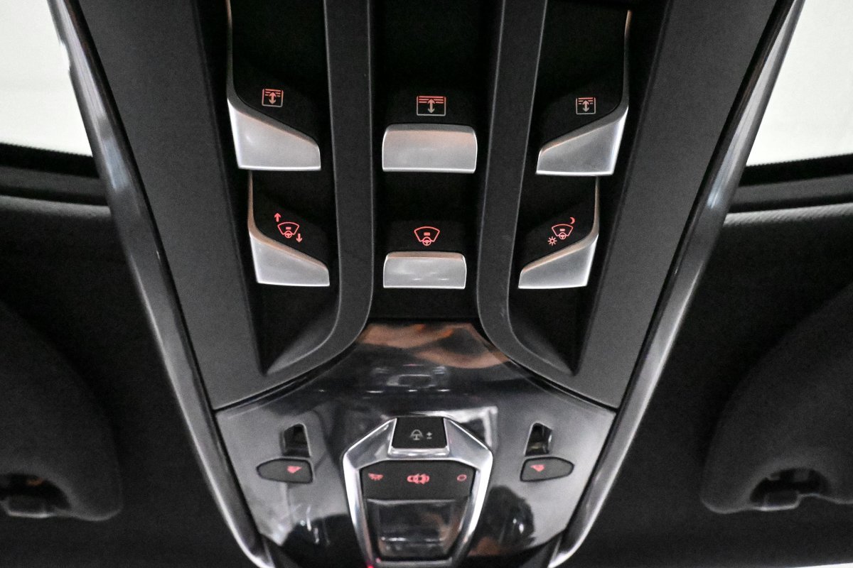 Foto DS Automobiles DS 5 34