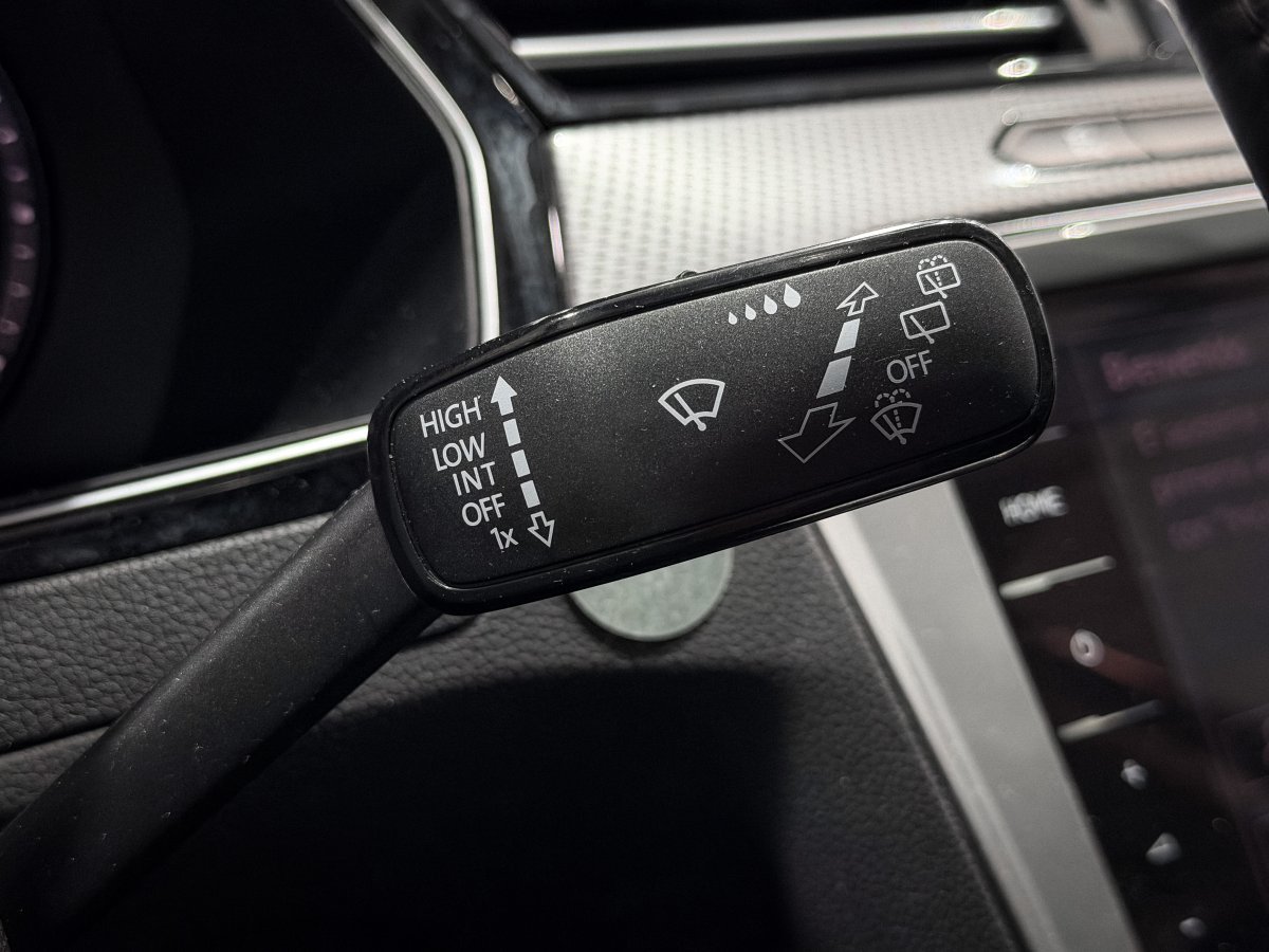 Foto Volkswagen Passat Alltrack 24