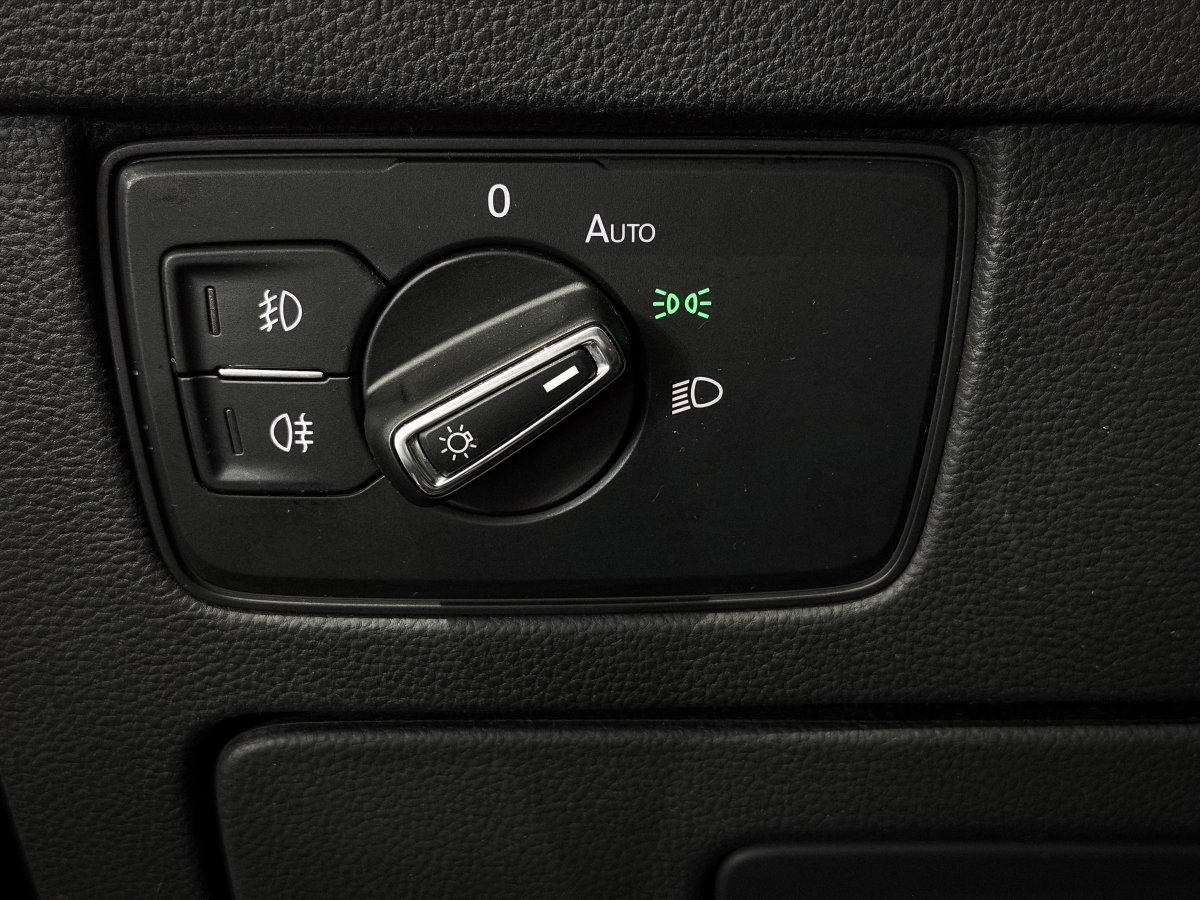 Foto Volkswagen Passat Alltrack 26