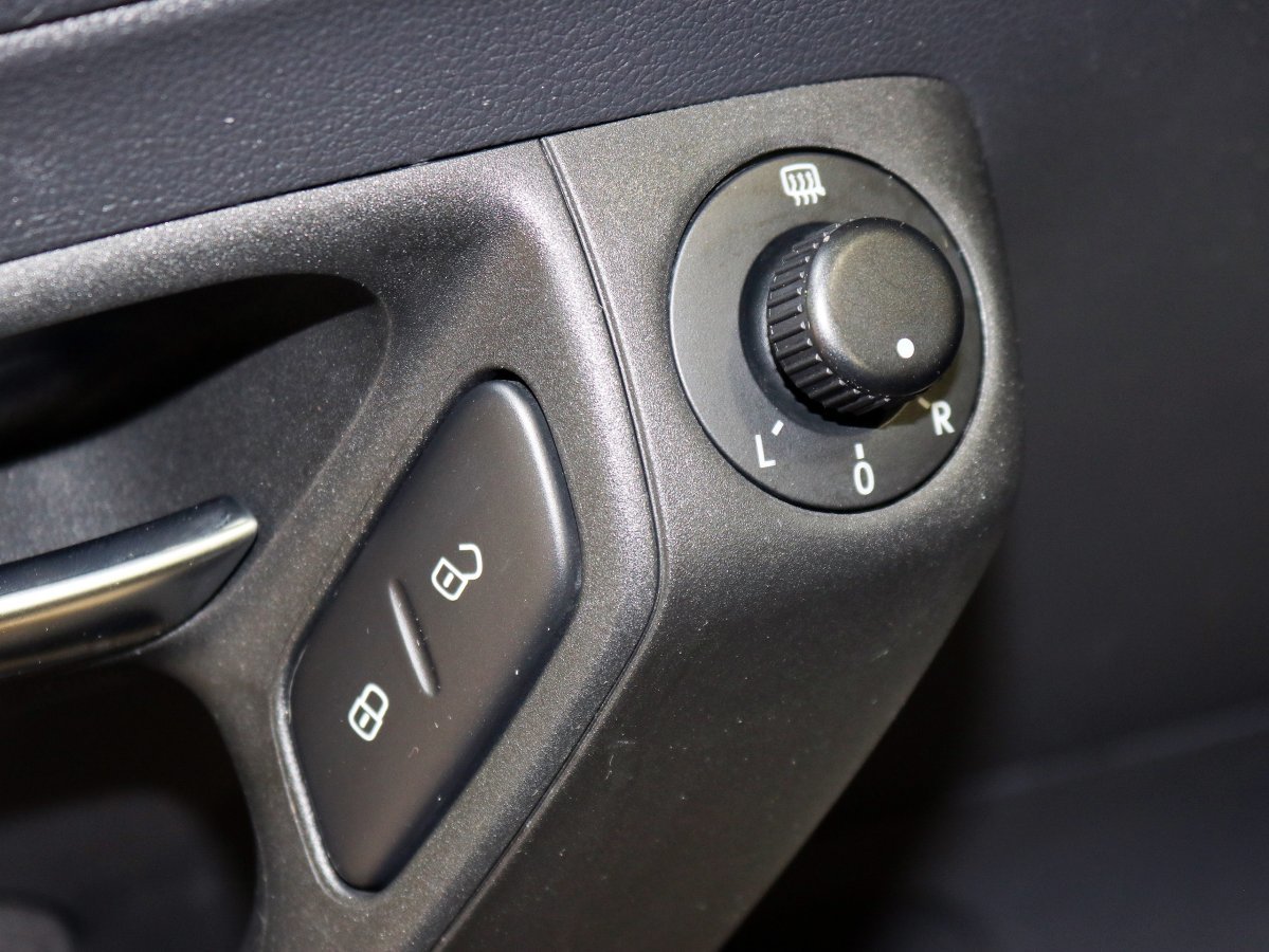 Foto Volkswagen Polo 15