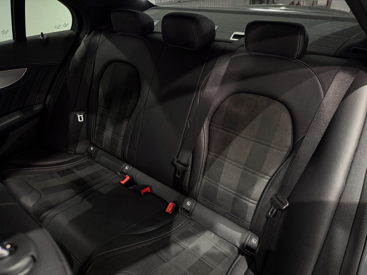 Foto Mercedes-Benz Clase C 12