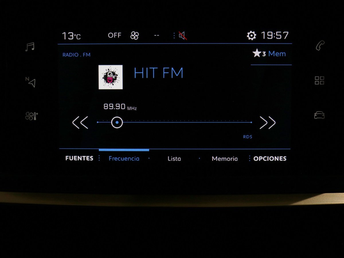 Foto Peugeot 2008 11