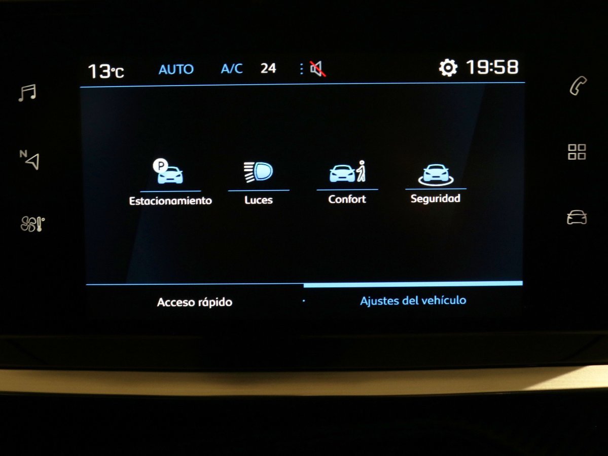 Foto Peugeot 2008 18