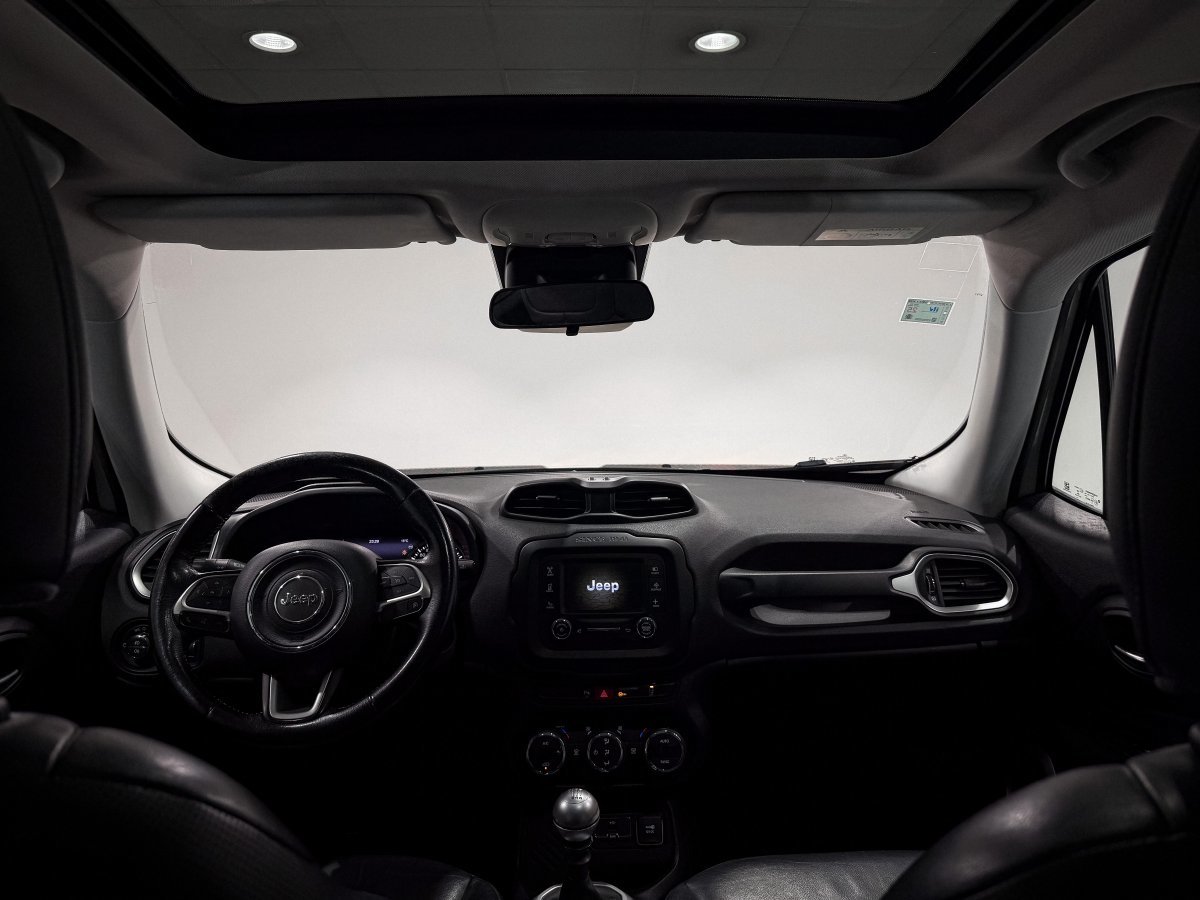 Foto Jeep Renegade 25